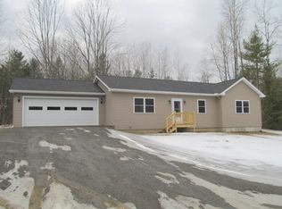 33 Cherry Lane Ext, Newport City, VT 05855