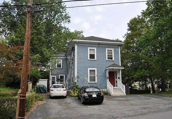 2nd image of 59 Vine St