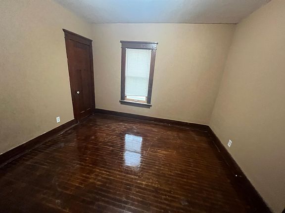 4th image of 3156 N Achilles St