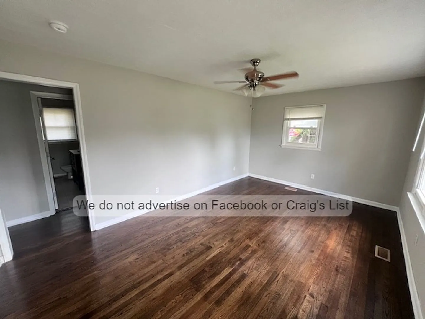 Julie Heights- 1710 Gardenia Avenue — Photo 2