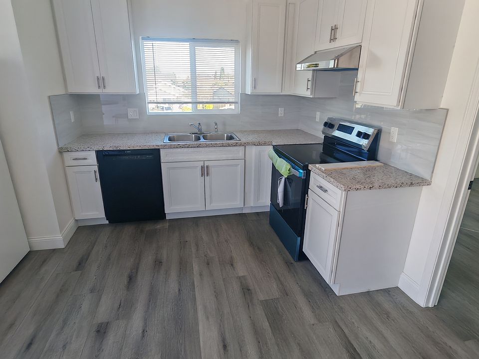 1st image of 10942 Westmore Ln