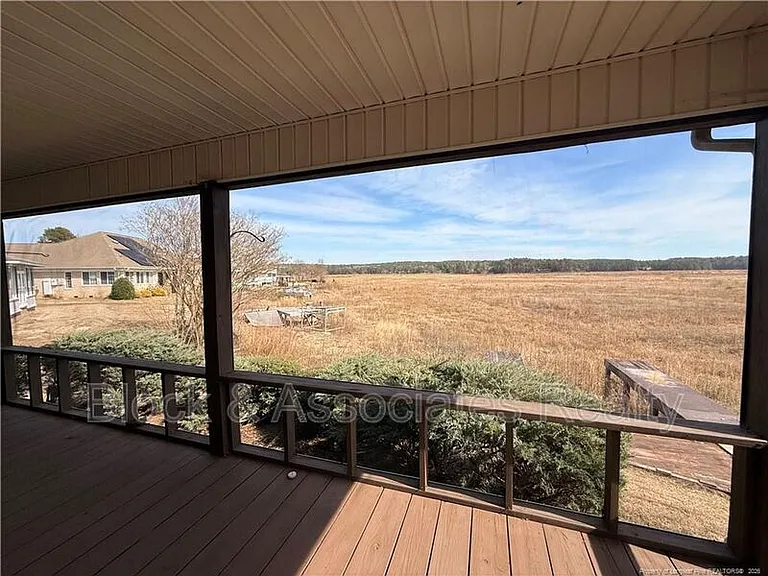 848 Castleberry Ct — Photo 16