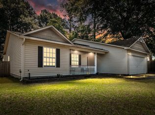 210 Basswood Ave, Summerville, SC 29483
