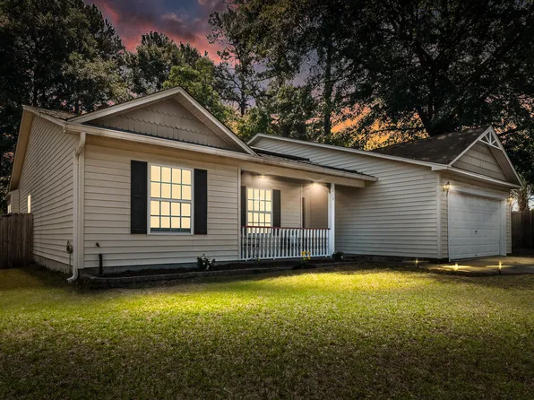 210 Basswood Ave, Summerville, SC 29483