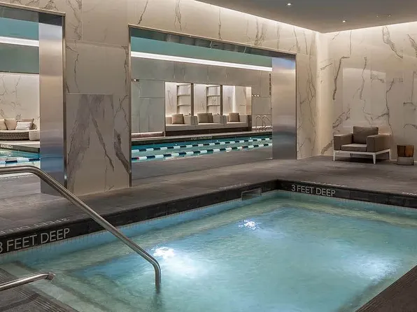 30 Riverside Boulevard image 16 of 34