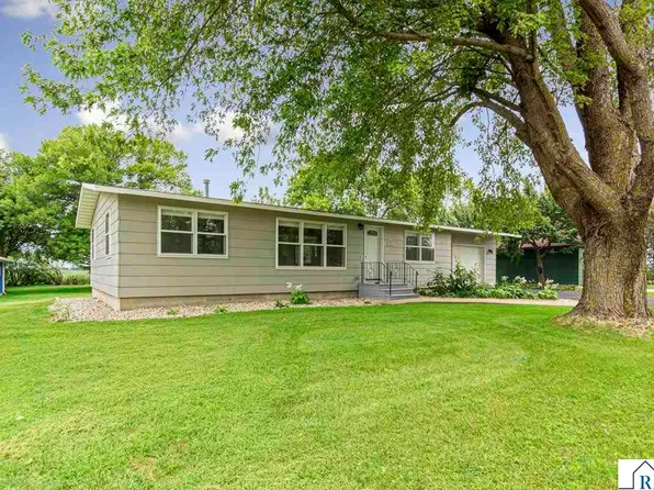 205 Park Ave N, Vernon Center, MN 56090