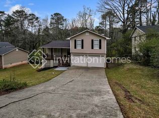 4436 Cedar Ridge Trl, Stone Mountain, GA 30083