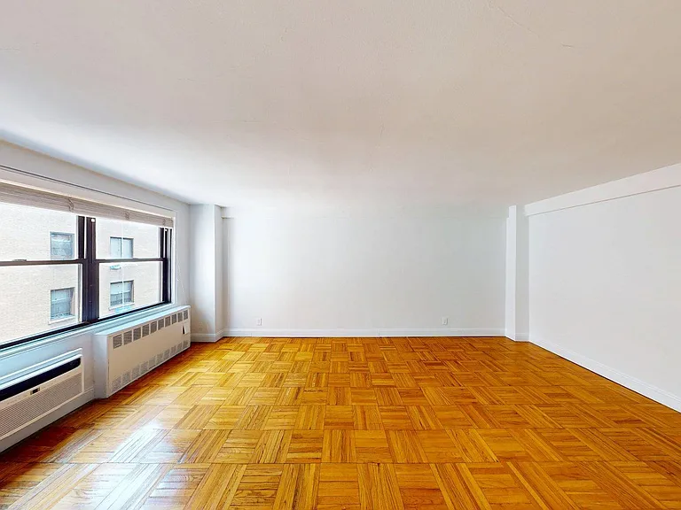 141 E 89th St #8M — Photo 5