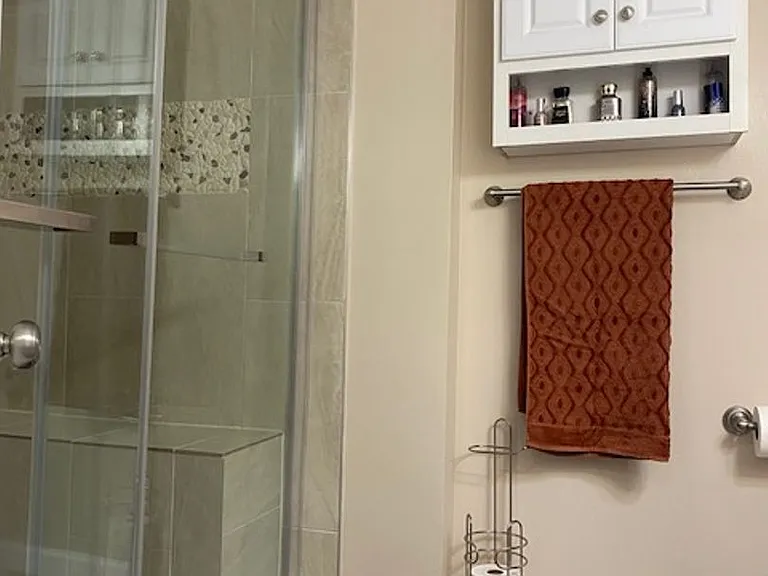 695 Mount Lubentia Ct W — Photo 12