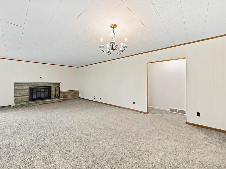 8390 Benson Rd NW — Photo 32