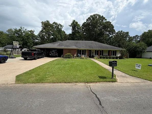 110 Sycamore Cir, Crossett, AR 71635