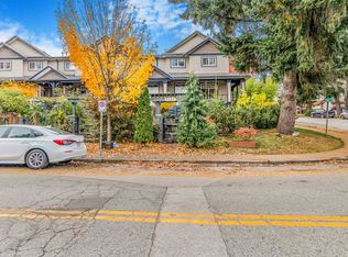 9347 122nd St, Surrey, BC V3V4L7