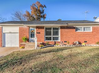908 Yale Dr, Bartlesville, OK 74006