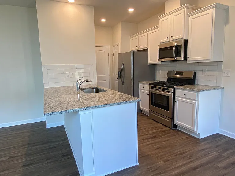 203 Ridge Valley Dr — Photo 7