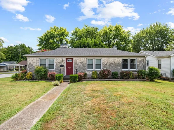 1700 Kirby Dr, Bowling Green, KY 42104