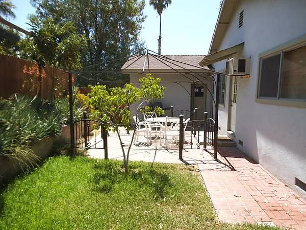 445 Maravilla Drive Patio