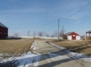 1569 Twombley Rd, Malta, IL 60150