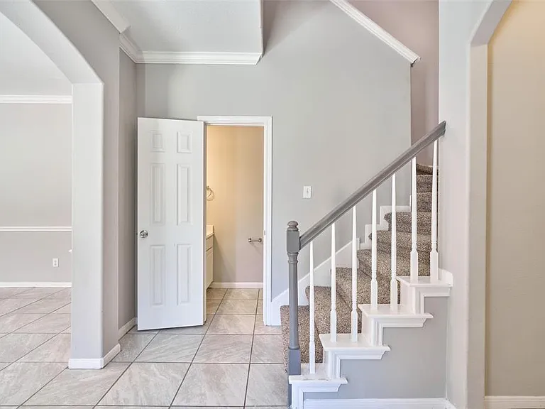 13714 Hillingdale Ln — Photo 17