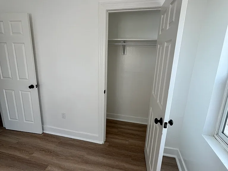 1044 N Townsend Ave #1046-1/2 — Photo 12