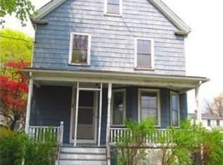 28 Rockdale Ave, Peabody, MA 01960