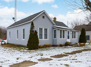 53678 County Road 388, Grand Junction, MI 49056