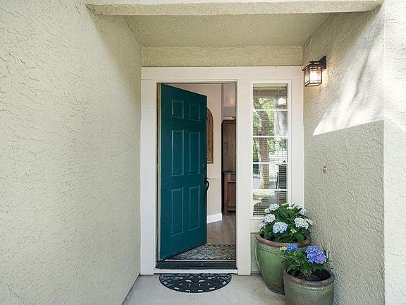 4th image of 15151 Celebrar St
