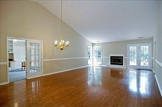 4th image of 808 Antigua Dr