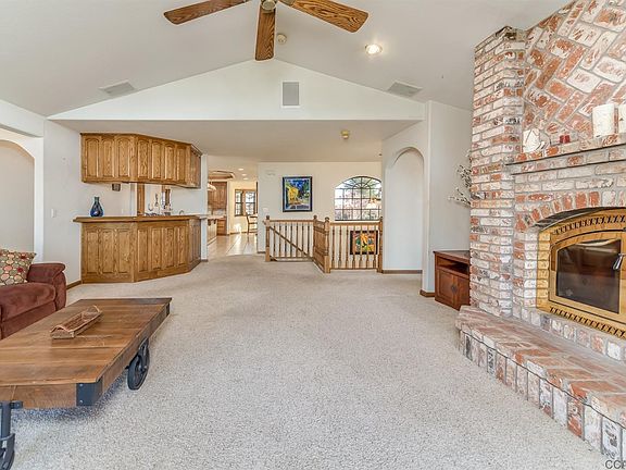 5th image of 984 Sandalwood Dr #187