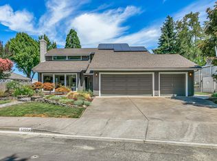 3255 Miller Ct, Medford, OR 97504