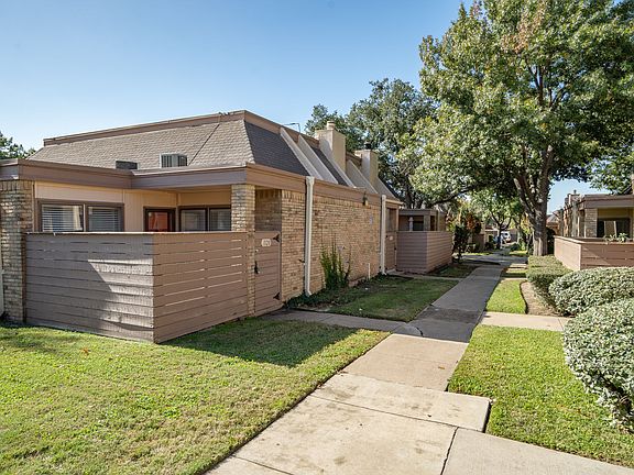 2nd image of 3121 Park Ln APT 1120