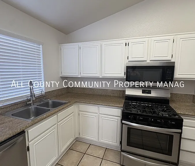 13238 Blue Mesa Ct — Photo 26