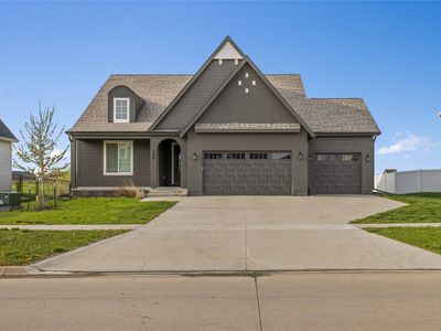 300 NW Reinhart Dr, Ankeny, IA, 50023