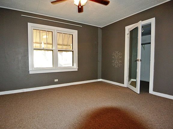 3rd image of 1600 N 13th St