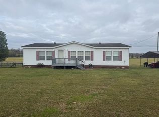 1740 Purdy Rd, Huntingdon, TN 38344