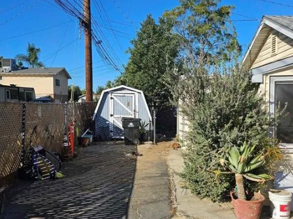 814 E East St, Ontario, CA 91764