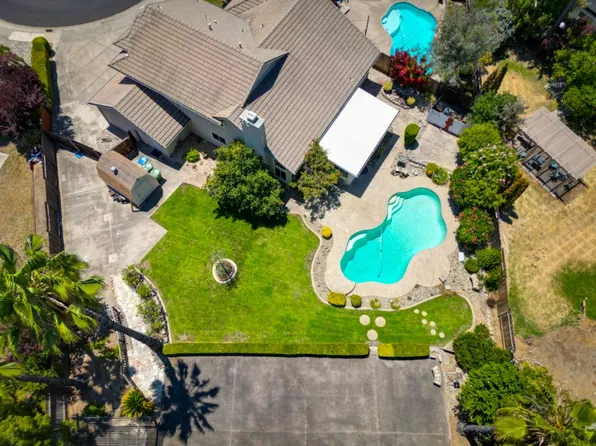 9043 Heather Ridge Court, Elk Grove, CA 95624
