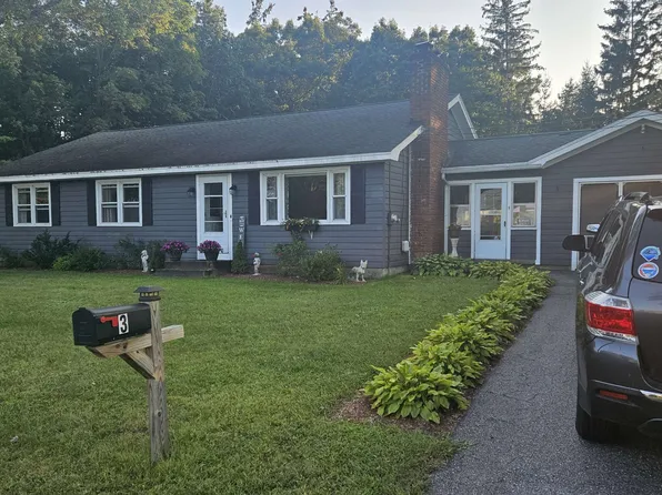 3 Pine Street, Merrimack, NH 03054