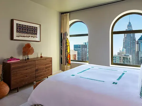 130 William Street image 6 of 19