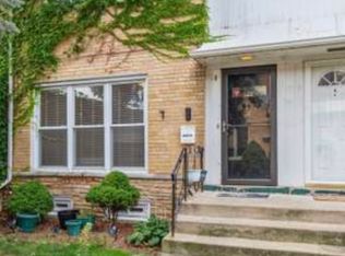 6311 N Cicero Ave #A, Chicago, IL 60646