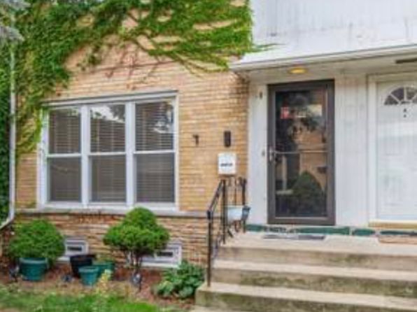 6311 N Cicero Ave #A