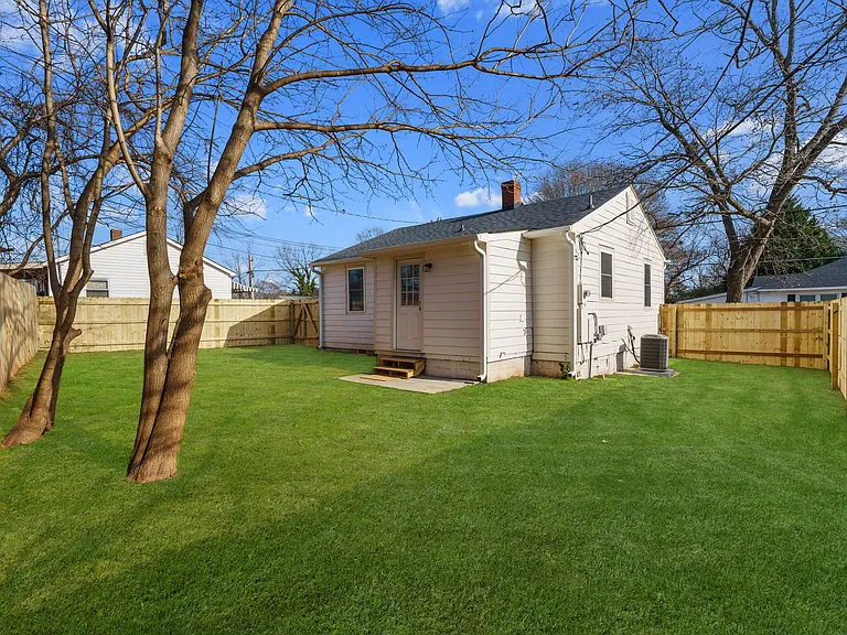 3 Leonard St — Photo 21