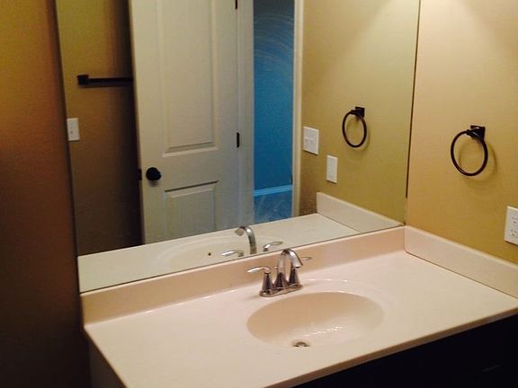 2nd image of 502 E 2nd St APT 6