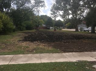 203 E 2nd St, Prophetstown, IL 61277