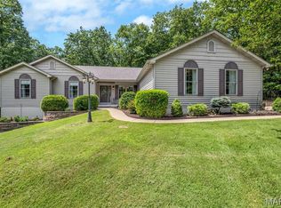 7093 Pless Dr, Cedar Hill, MO 63016