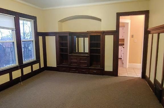 2nd image of 1425 N 47th St #1425
