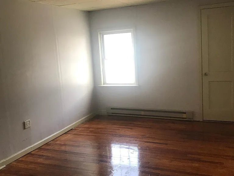 2835 S Broad St #2 — Photo 5