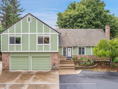 12143 SE Niklas Ln, Happy Valley, OR, 97086