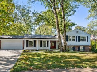 1345 Windsor Spring Ct, Saint Louis, MO 63122