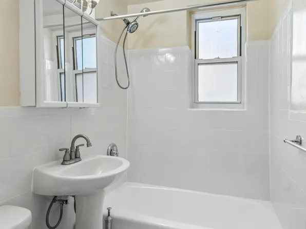 745 East 31st Street image 4 of 5