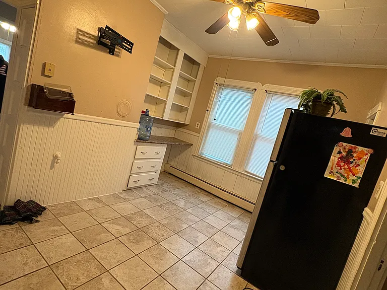 335 Mill St #2 — Photo 4